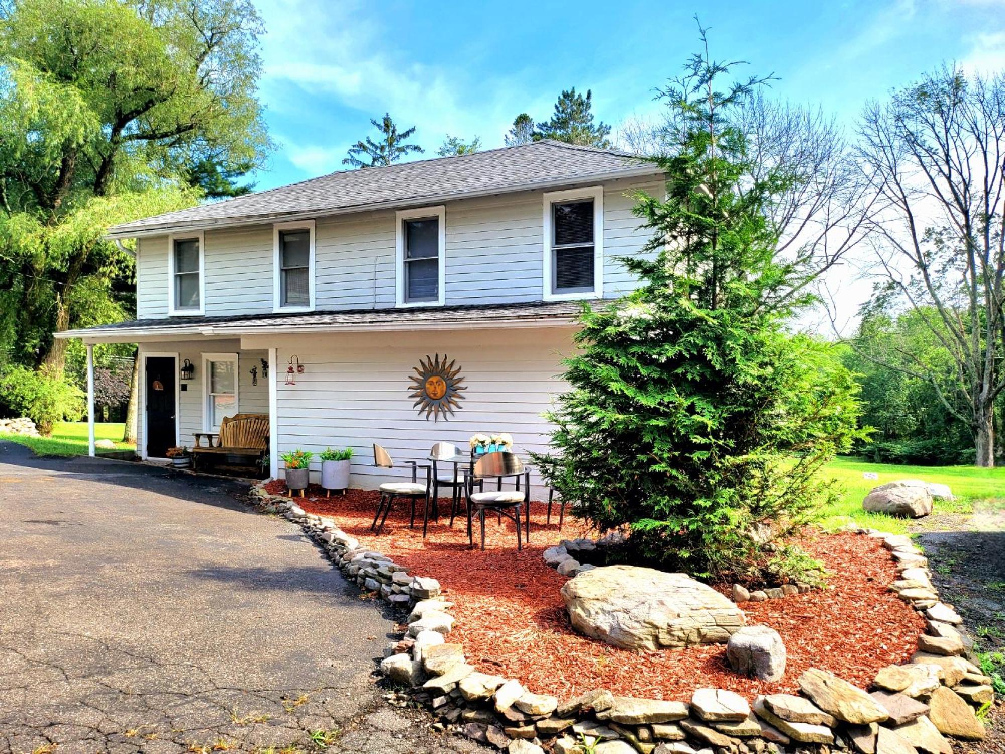 Pump House Inn & Spa Skytop Exterior photo